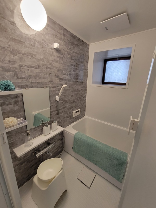 バス・シャワールーム　1日の疲れを癒されてください