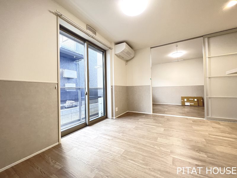 居室・リビング　参考写真１０２