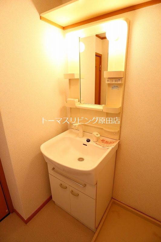 洗面設備　103号室写真