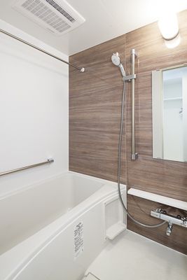 バス・シャワールーム　☆ゆったりくつろげるお風呂☆