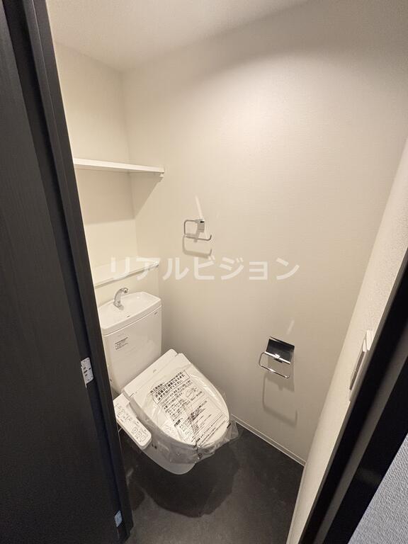 トイレ　※こちらの写真は他部屋になり参考写真です