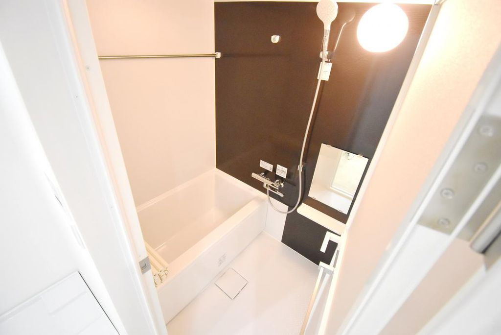 バス・シャワールーム　お部屋探しは株式会社　タウンハウジング　までお気軽にお問合…