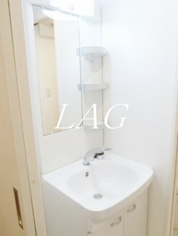 洗面設備　独立洗面台です。