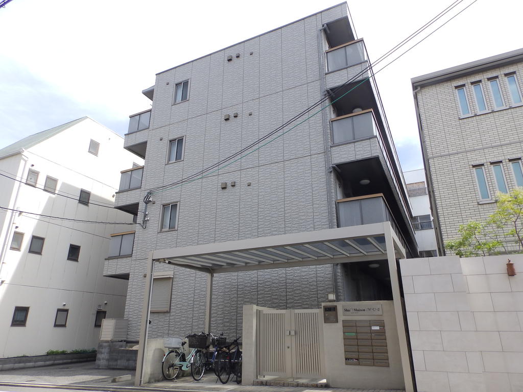 建物外観　阪急・ＪＲの2沿線使えます