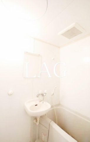 バス・シャワールーム　お風呂です。