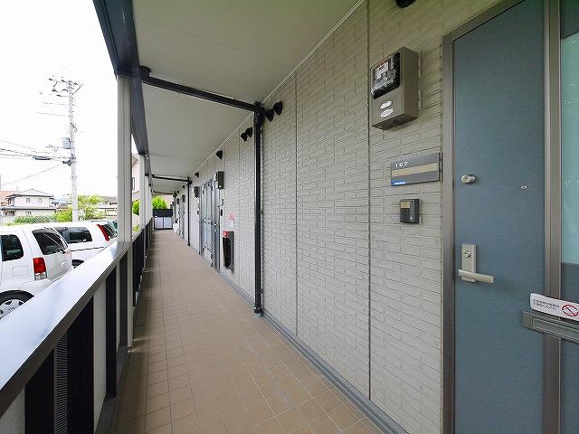 エントランス　毎日通るエントランスはこのようになっています