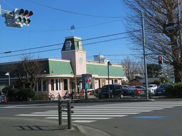 飲食店　サイゼリヤ（飲食店）まで550m