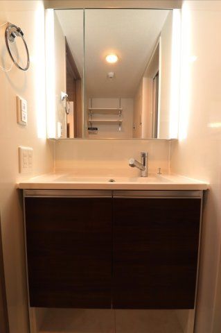 洗面設備　☆嬉しい独立洗面台☆