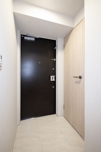 玄関　※写真は同タイプ住戸です。