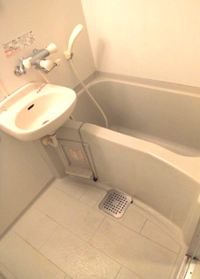 バス・シャワールーム　※別室参考写真