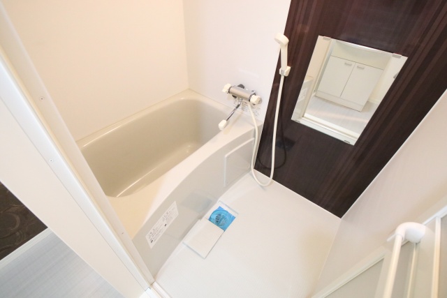 バス・シャワールーム　※別室の参考写真の為、現況優先です。