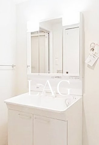 洗面設備　洗面台です。