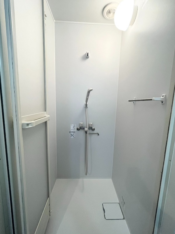 バス・シャワールーム　シャワールーム
