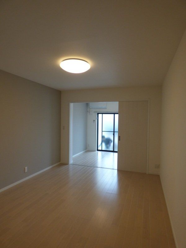 居室・リビング　物件画像