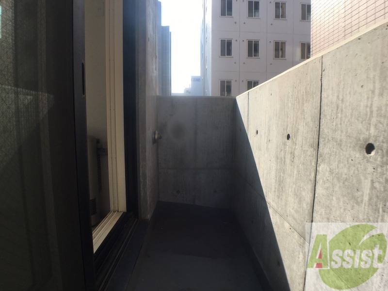 バルコニー　バルコニーが付いていますので一息ついてみてはいかがですか。