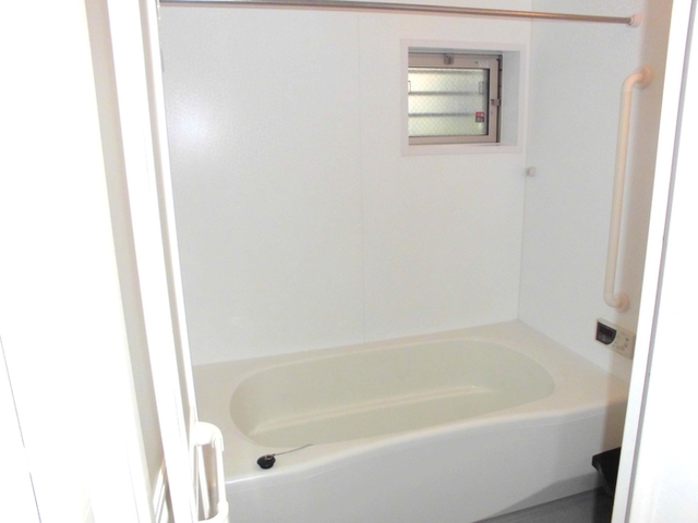 バス・シャワールーム　浴室