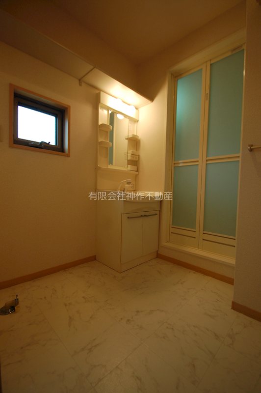 洗面設備　洗髪洗面化粧台