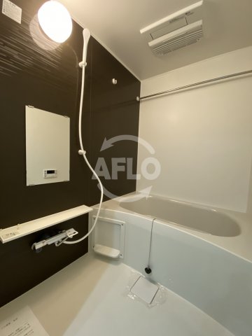 バス・シャワールーム　Comenz梅田（コメンズ梅田）　浴室