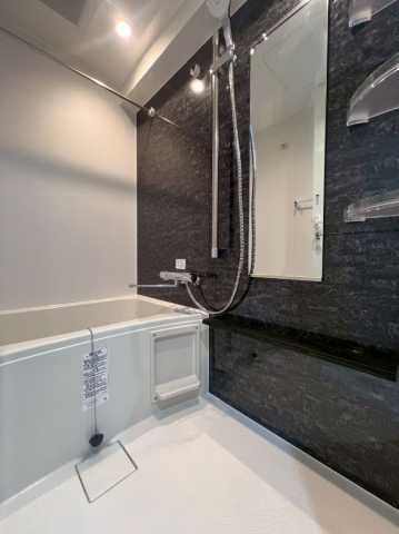 バス・シャワールーム　※他部屋の同じ間取りの写真になります。