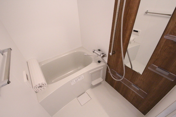 バス・シャワールーム　※別号室の写真です