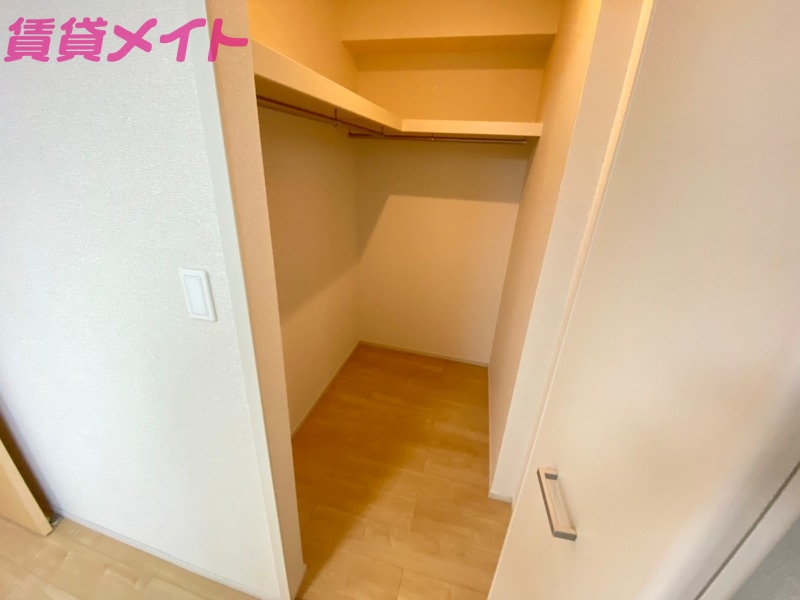 収納　反転タイプ参考写真