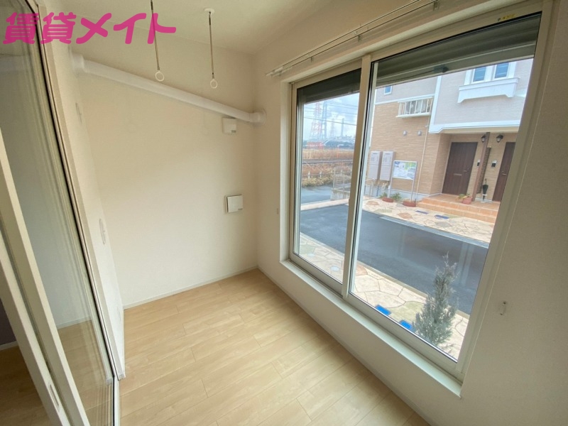 バルコニー　反転タイプ参考写真