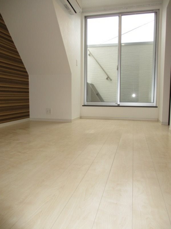 居室・リビング　別号室