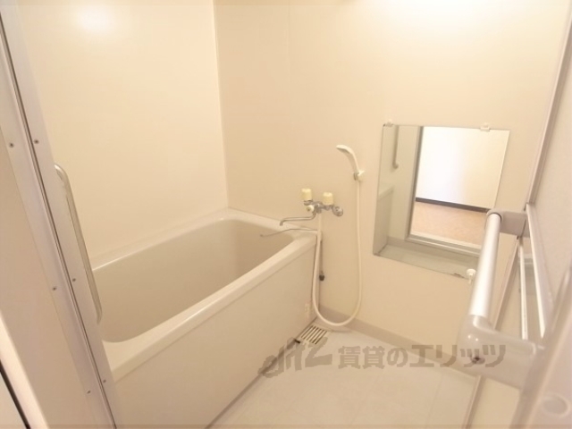 バス・シャワールーム　エアコン