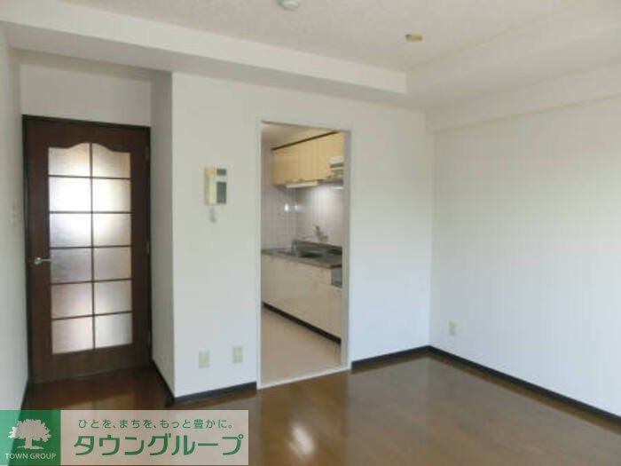 居室・リビング　お問合せはタウンハウジングまで！※現地待合わせ相談可能