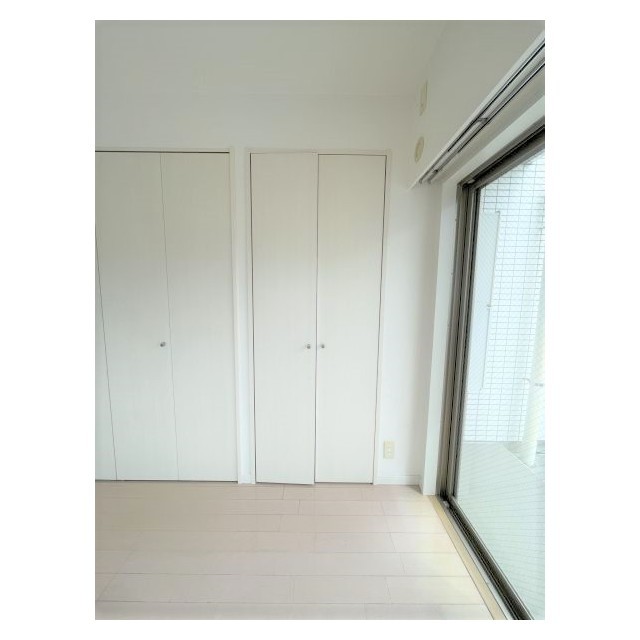 収納　※別部屋の参考写真です。