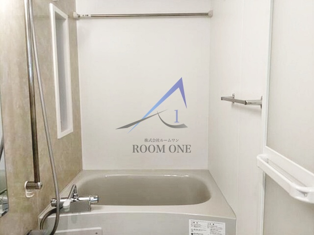 バス・シャワールーム　お風呂です。