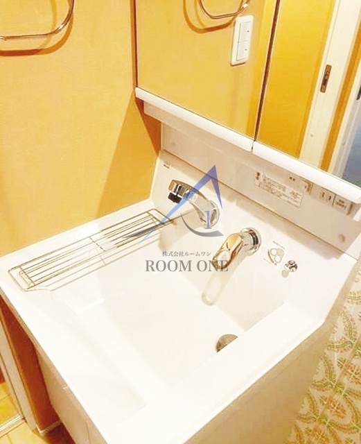 洗面設備　洗面台です。