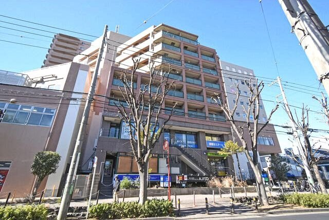 建物外観　オートロック完備