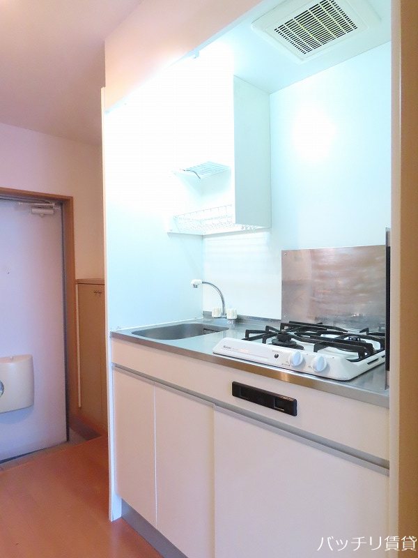 キッチン　※同型タイプ写真の為、現状優先。初期費用分割可能