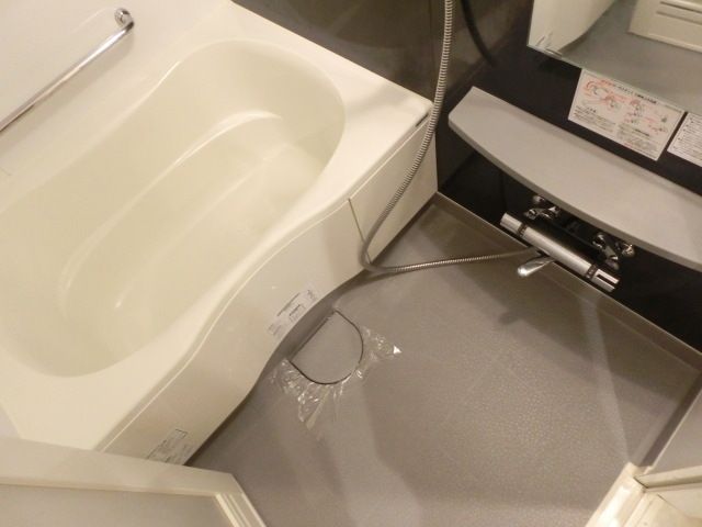 バス・シャワールーム　☆清潔感のあるバスルーム☆