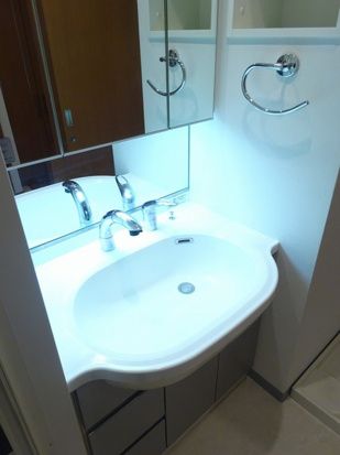 洗面設備　☆嬉しい独立洗面台☆