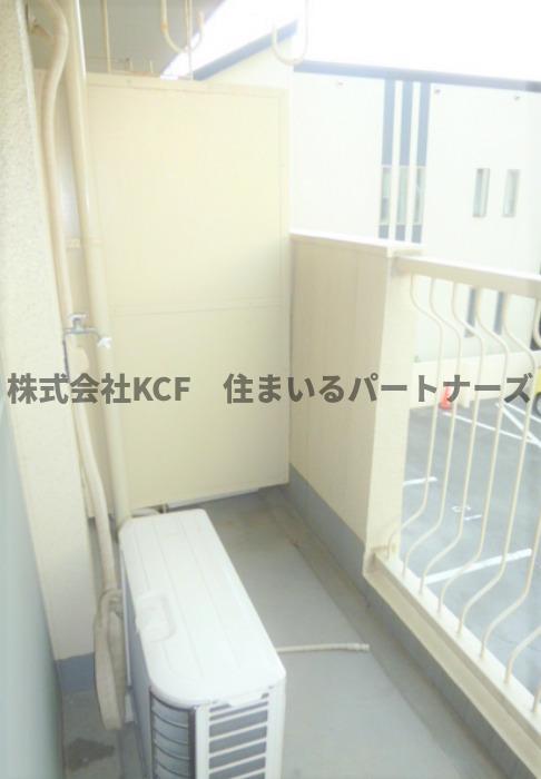 バルコニー　開放的で明るい空間を演出してくれるバルコニーです