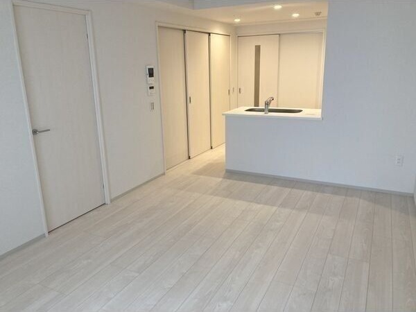 居室・リビング　※写真は同じマンションの違う部屋のものになります。