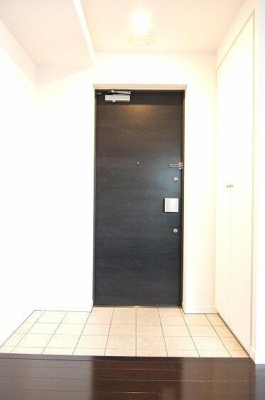 玄関　シンプルで使いやすい玄関です