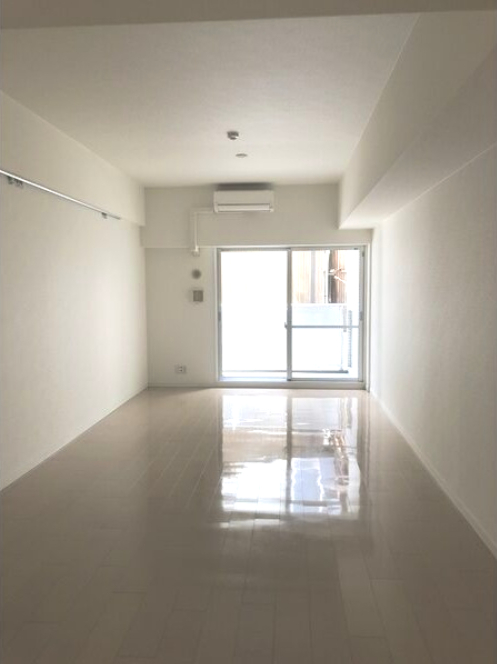 居室・リビング　※写真は同じマンションの違う部屋のものになります。