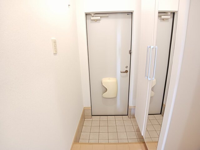 玄関　明るい玄関です