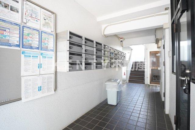 ロビー　建物の内部です