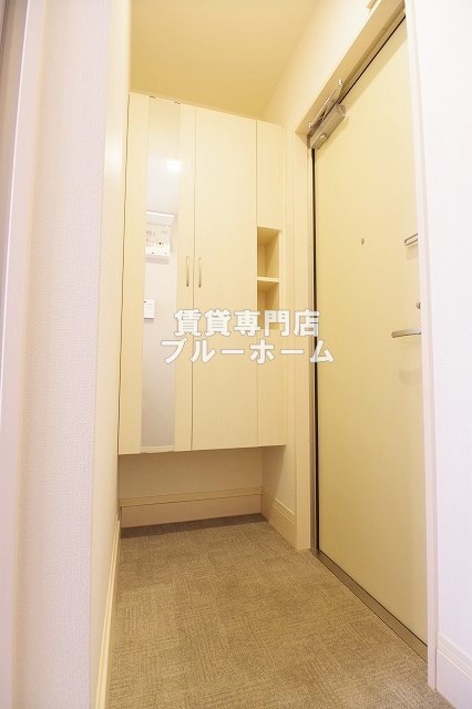 玄関　綺麗な玄関スペース！