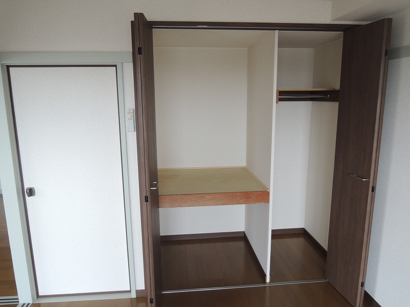 収納　別部屋参照