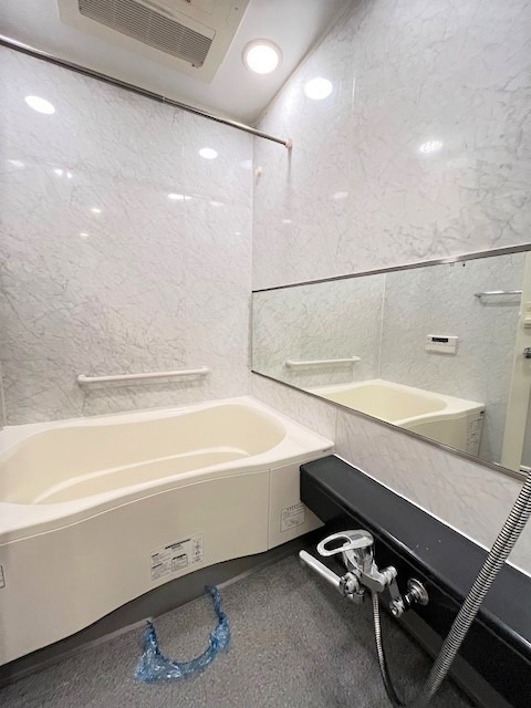 バス・シャワールーム　バス※別部屋参考写真