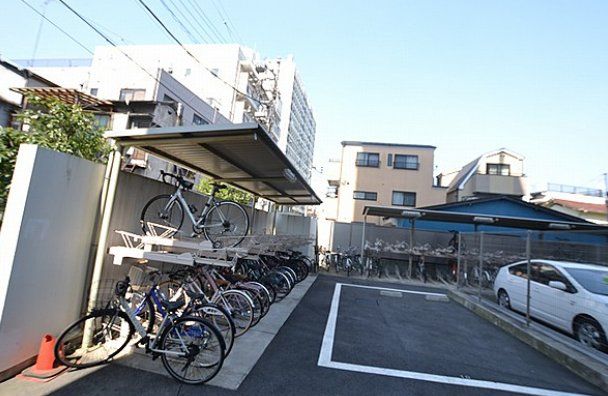 駐車場　バルコニー