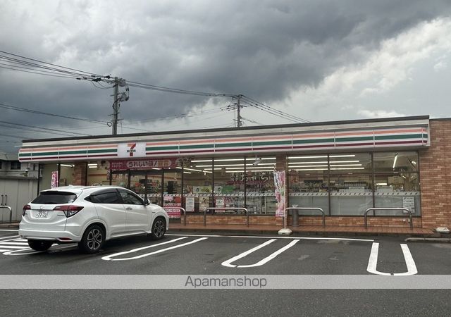 コンビニ　セブン－イレブン筑紫野紫４丁目店（コンビニ）まで174m