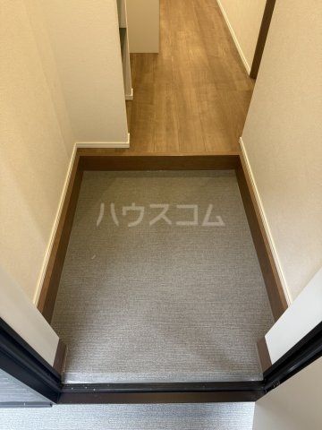 MELLAS吉祥寺の玄関写真