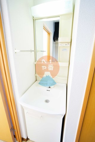洗面設備　独立洗面台付き