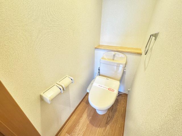 トイレ　シャワー付トイレ